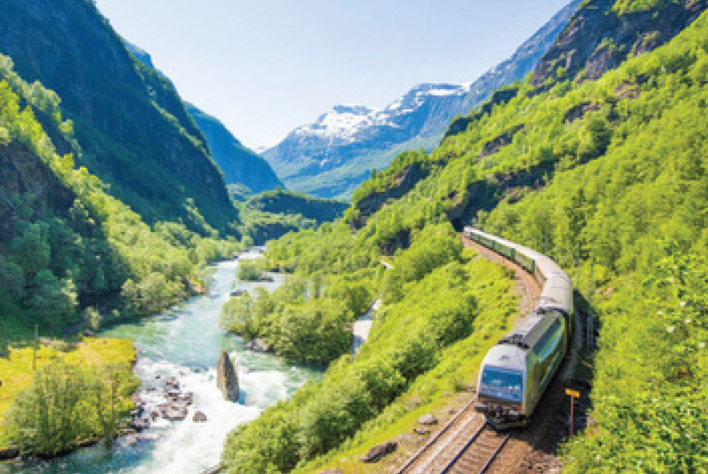 Flåm by Ecuatraveling