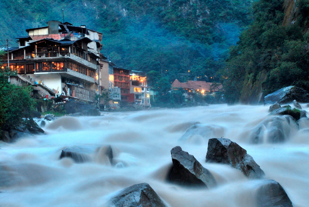 Llactapata & Aguas Calientes by Ecuatraveling